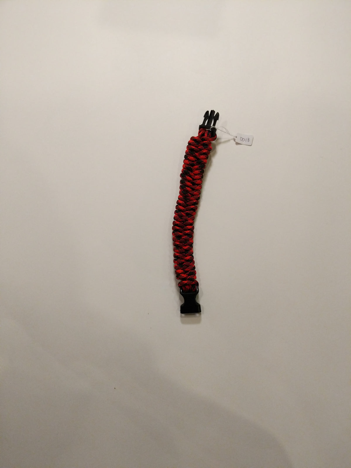 0018 Red and Black Fishtail Paracord Bracelet